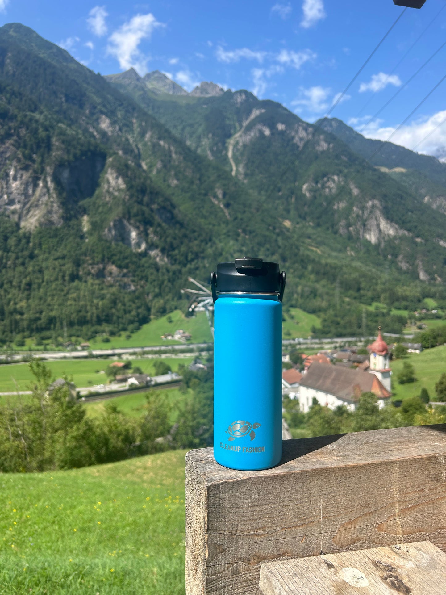 Cleanup Fashion Bottle Active 2 in 1 Cap Blue